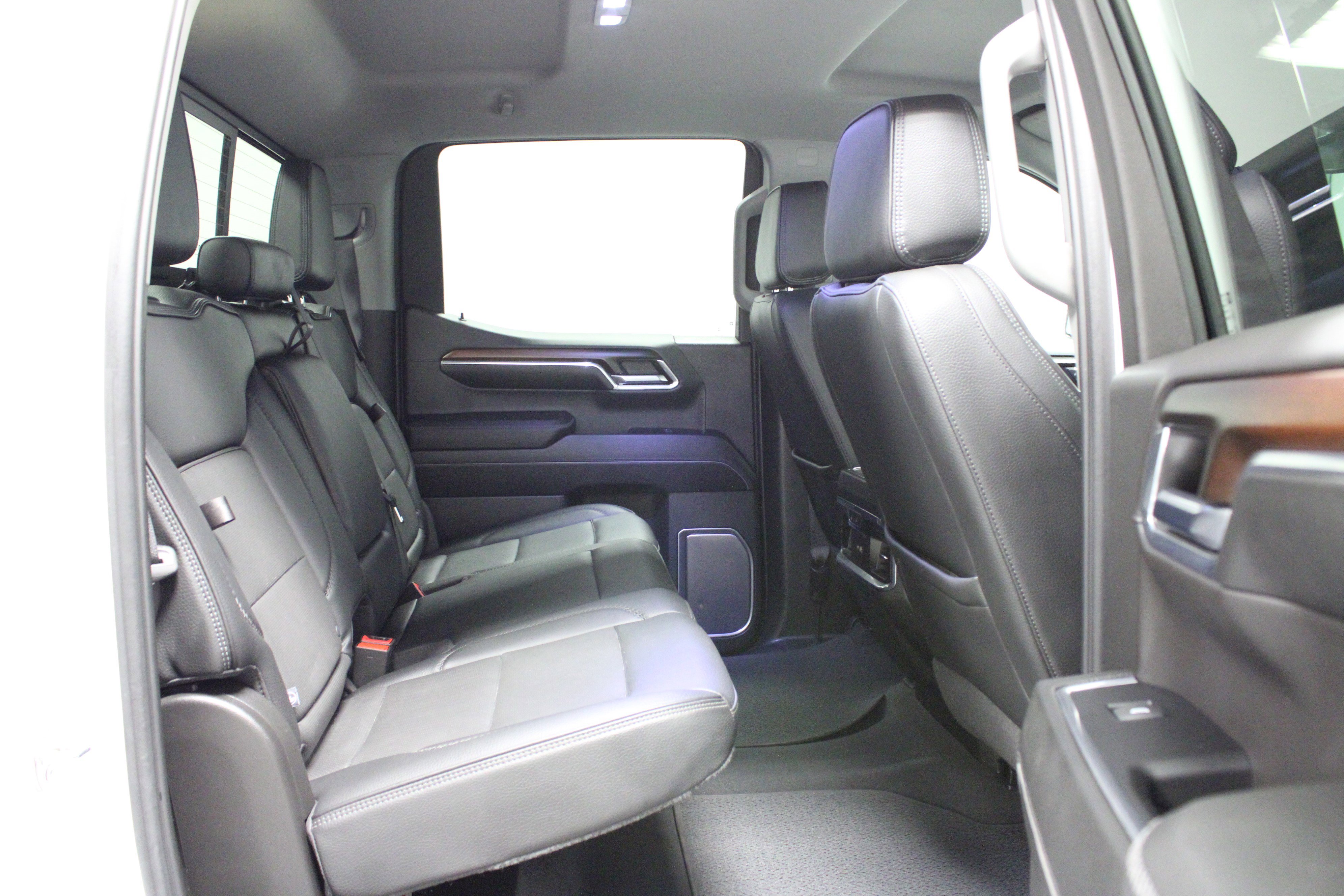 Used 2024 GMC Sierra 1500 Denali image 15