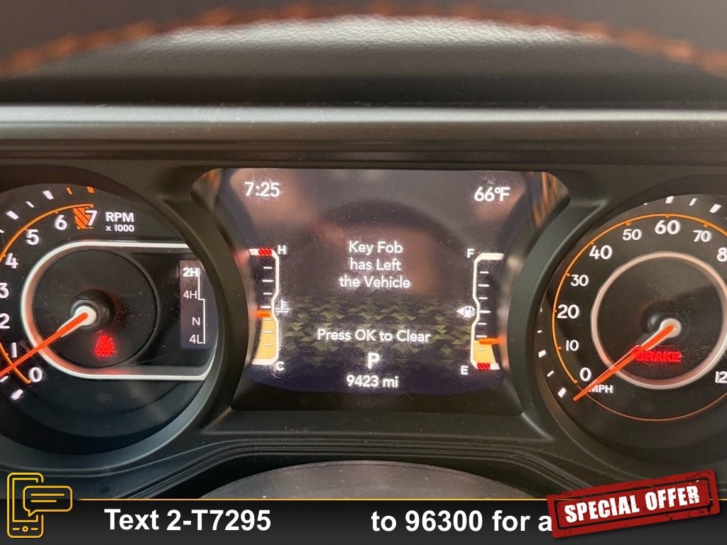 Used 2024 Jeep Gladiator Mojave w/ Technology Group image 18