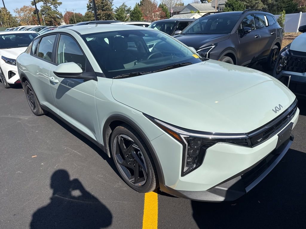 Used 2025 Kia K4 EX