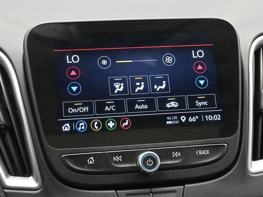 Used 2024 Chevrolet Malibu LT image 18