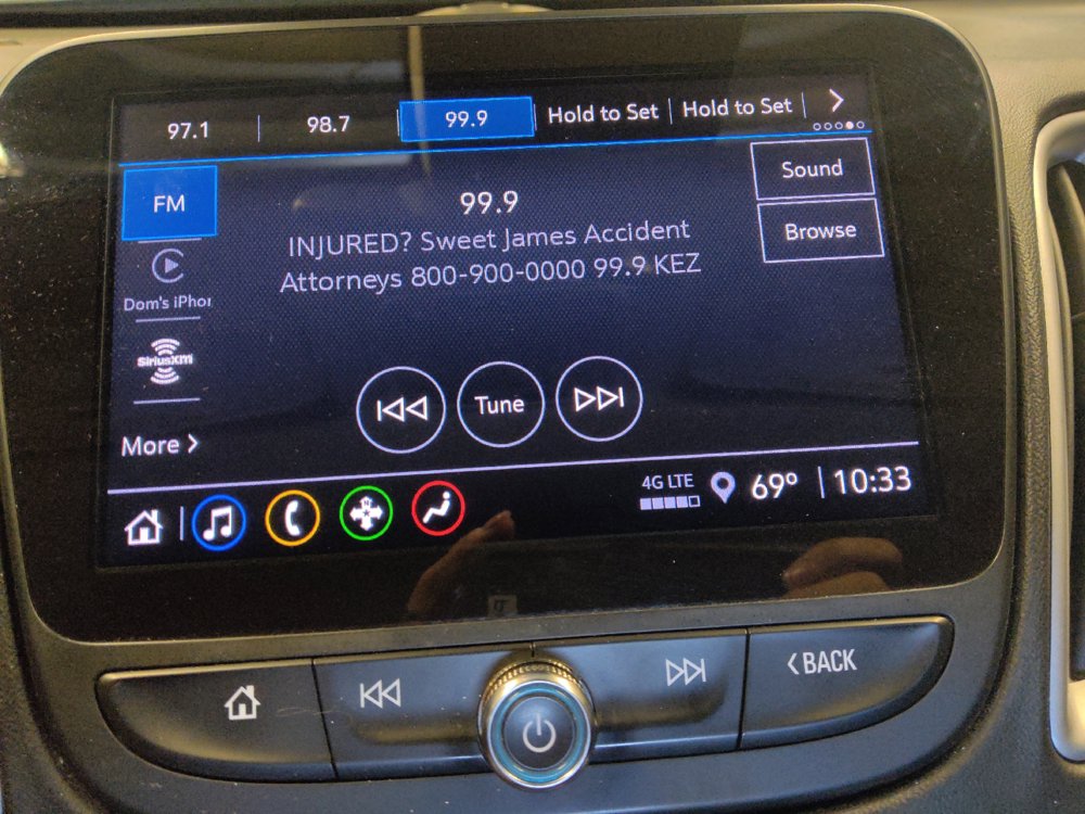 Used 2023 Chevrolet Malibu LT FWD image 25