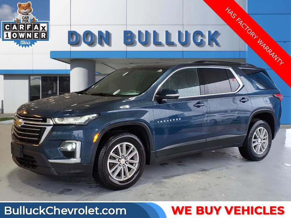 Used 2023 Chevrolet Traverse LT image 1