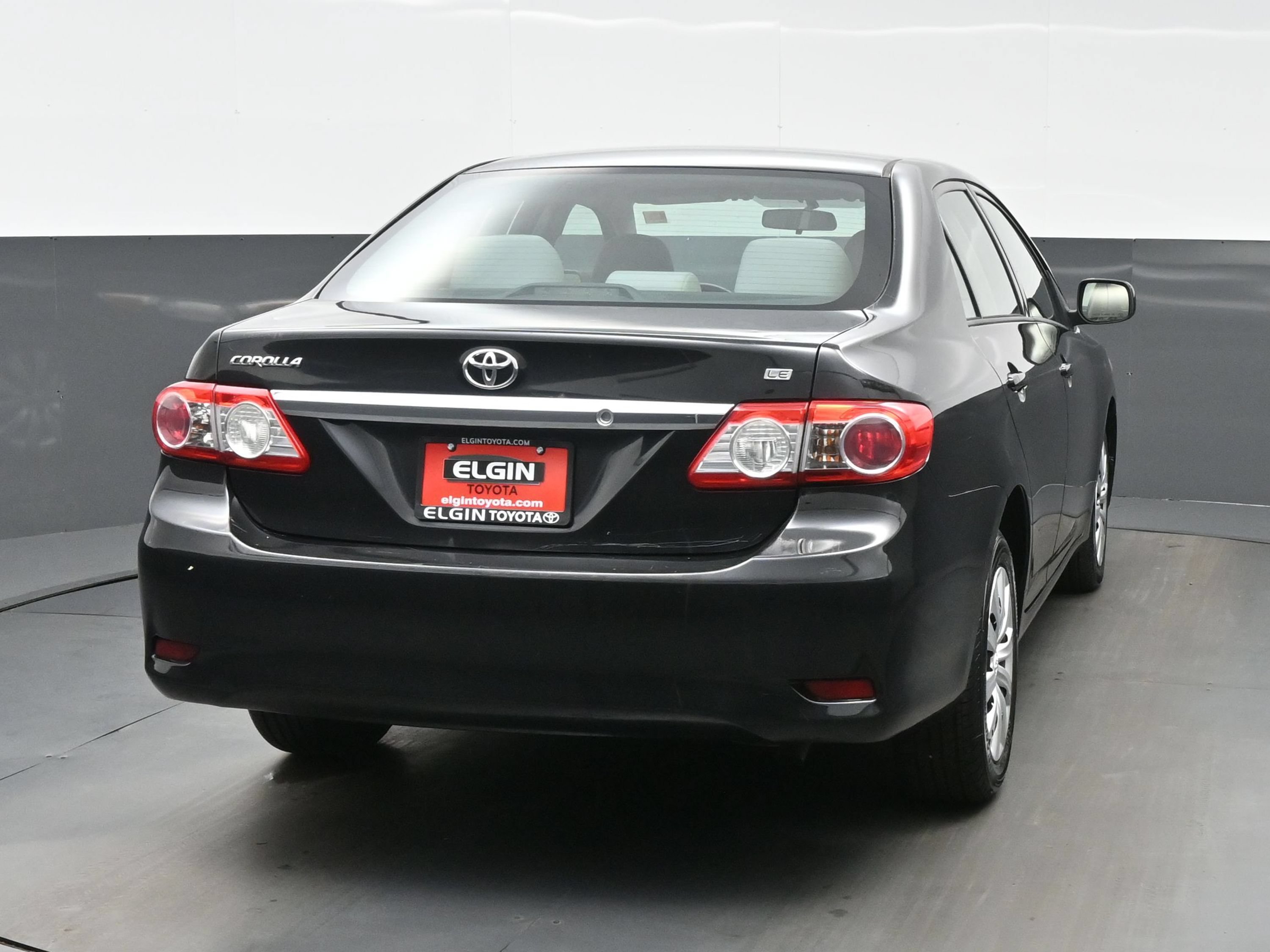 Used 2012 Toyota Corolla LE FWD image 5