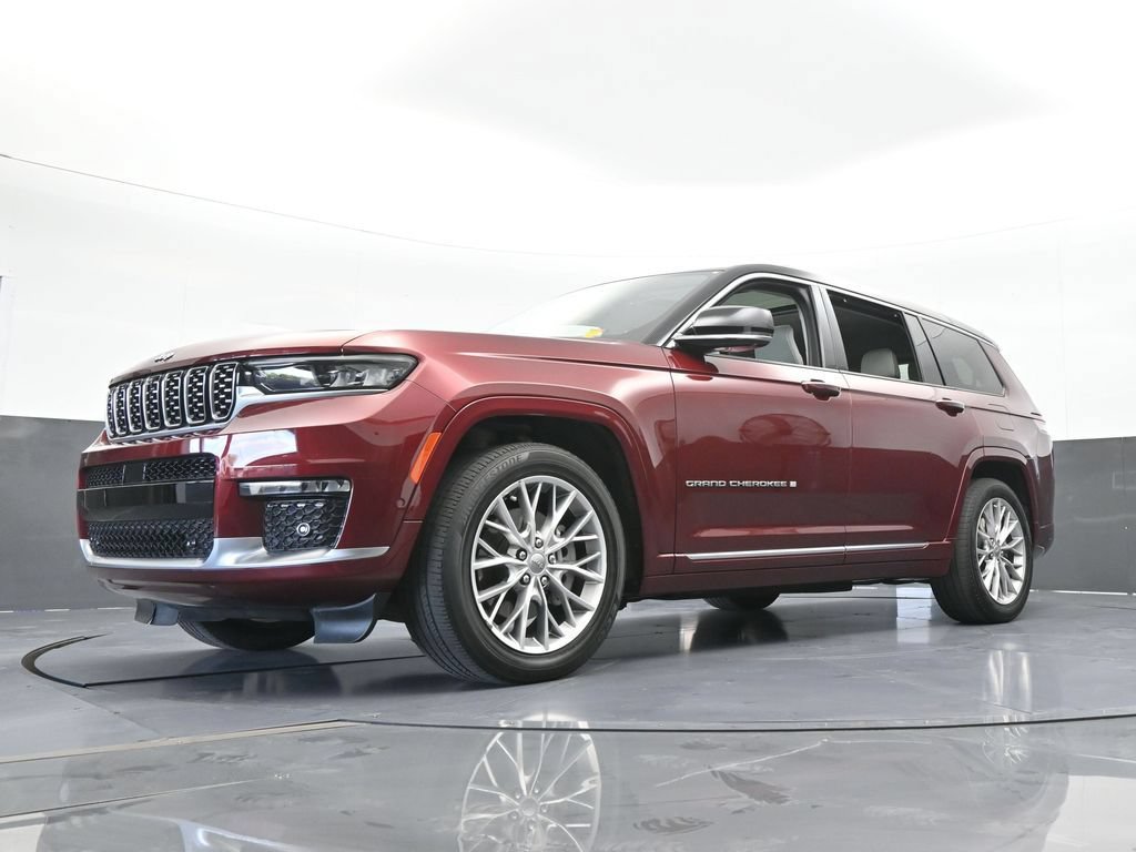 Used 2023 Jeep Grand Cherokee L Summit w/ Luxury Tech Group V AWD/4WD image 65