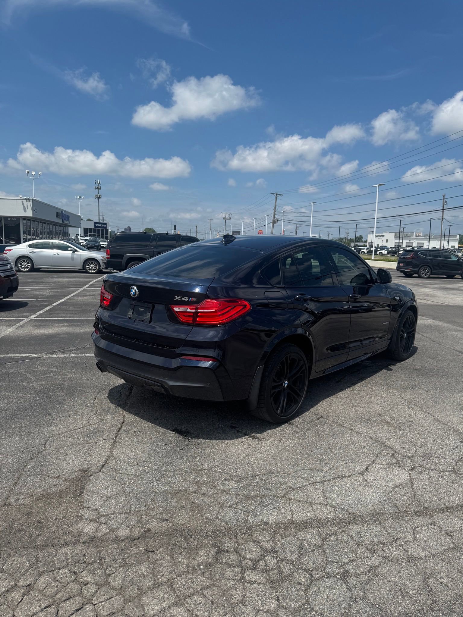 Used 2016 BMW X4 xDrive28i AWD/4WD image 3