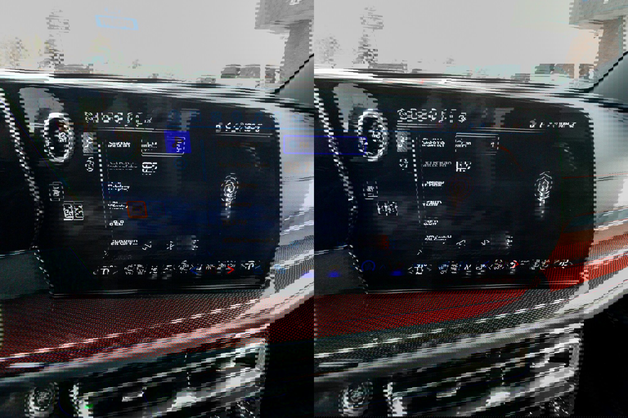 Used 2025 Chevrolet Traverse RS AWD/4WD image 14