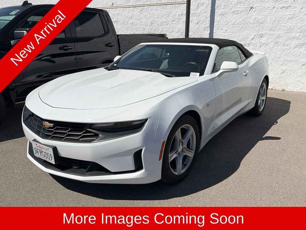 Used 2020 Chevrolet Camaro LT RWD image 5