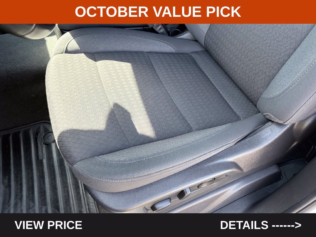 Used 2025 Chevrolet Silverado 1500 LT RWD image 10