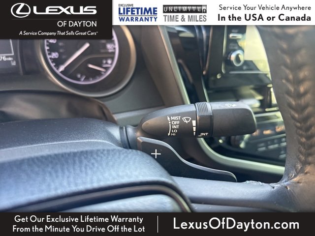 Used 2022 Toyota Camry SE image 18