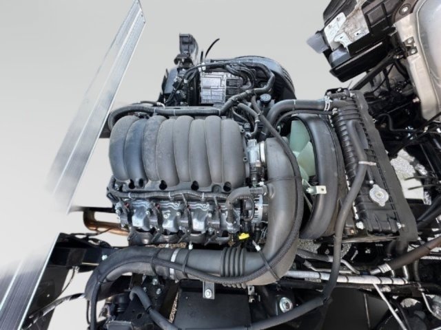 New 2025 Chevrolet Low Cab Forward RWD image 32