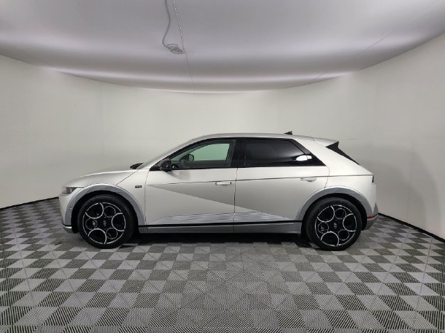 Certified 2024 Hyundai Ioniq 5 Limited AWD/4WD image 2