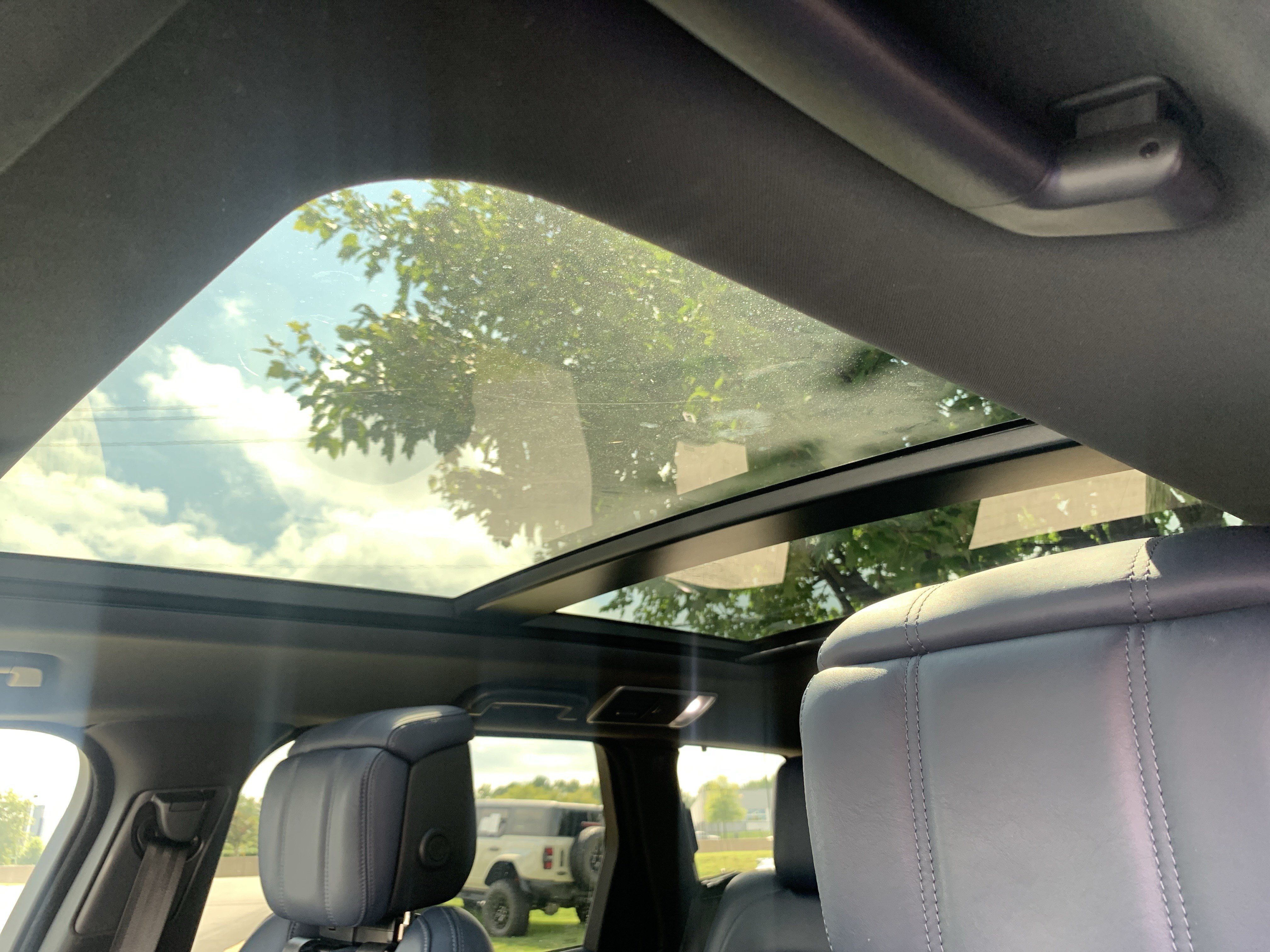 Used 2018 Land Rover Range Rover Sport HSE Dynamic AWD/4WD image 28