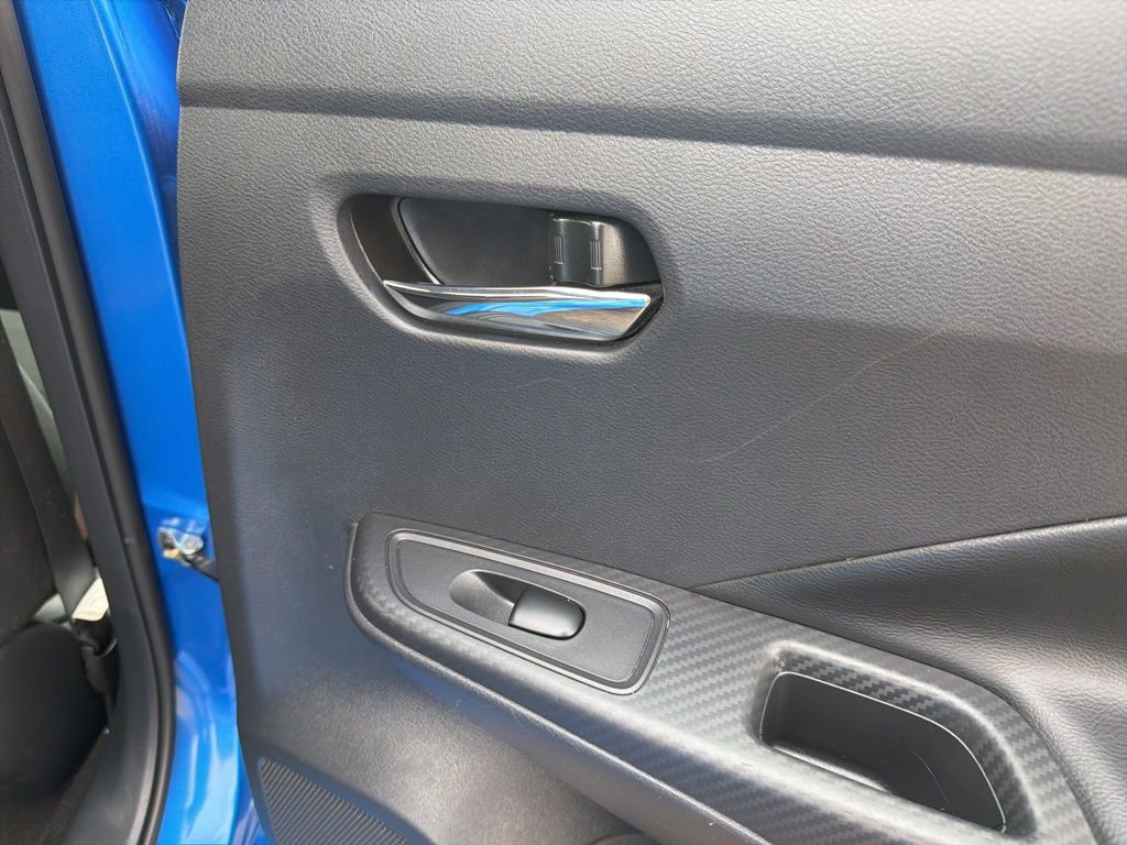 Used 2024 Nissan Versa SR image 25