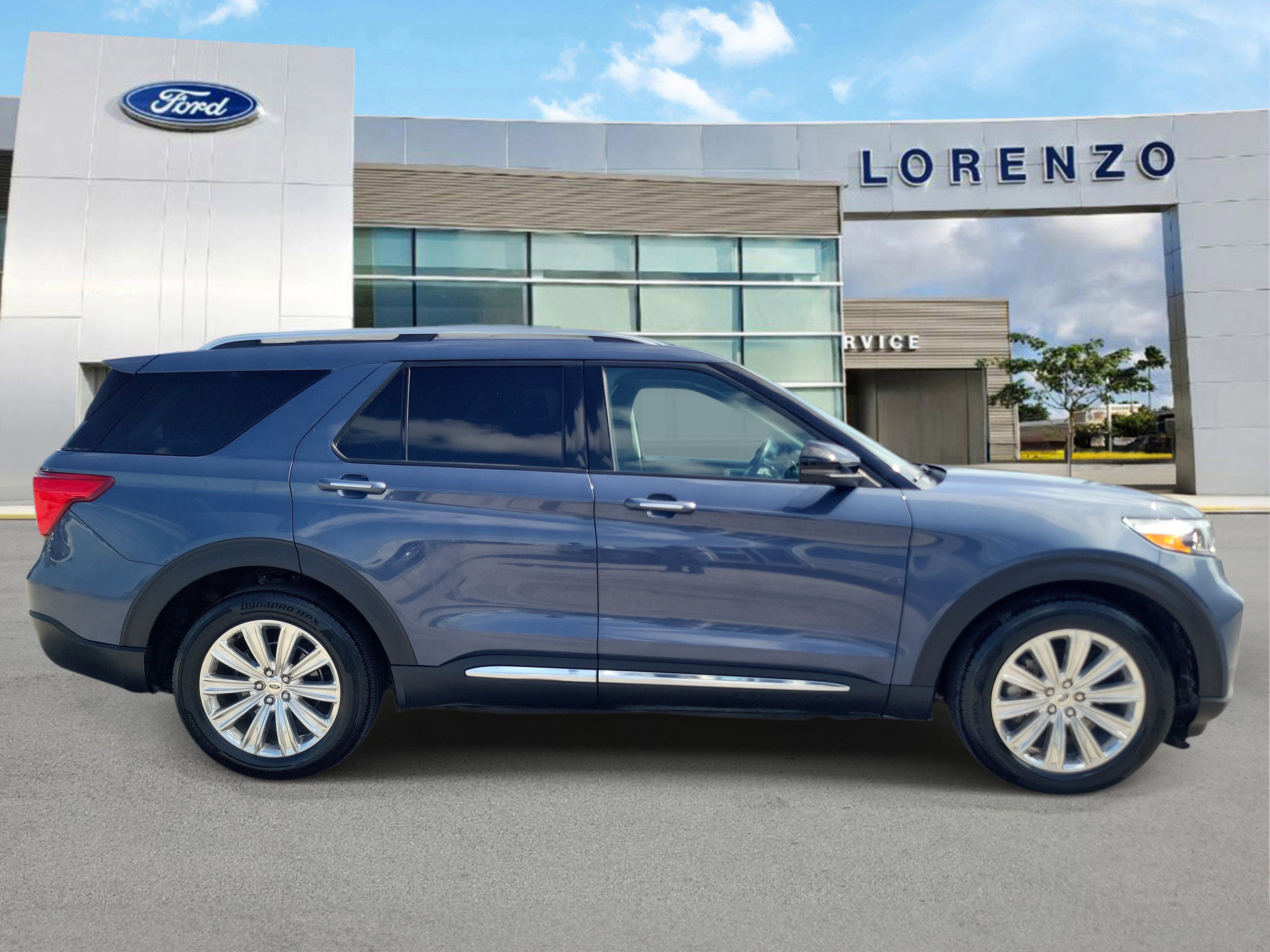 Used 2021 Ford Explorer Limited w/ Equipment Group 301A RWD image 4