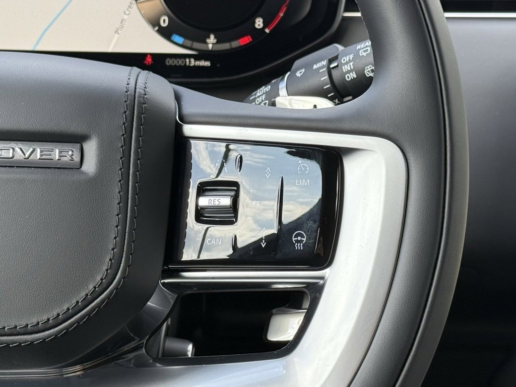New 2025 Land Rover Range Rover SE image 20