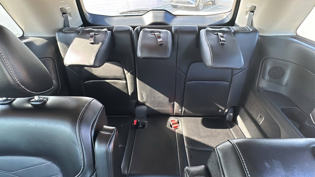 Used 2024 Nissan Pathfinder Platinum FWD image 36