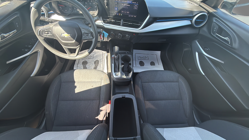 Used 2024 Chevrolet Trax LS w/ LS Convenience Package FWD image 35