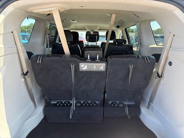 Used 2019 Chrysler Pacifica Touring-L FWD image 21