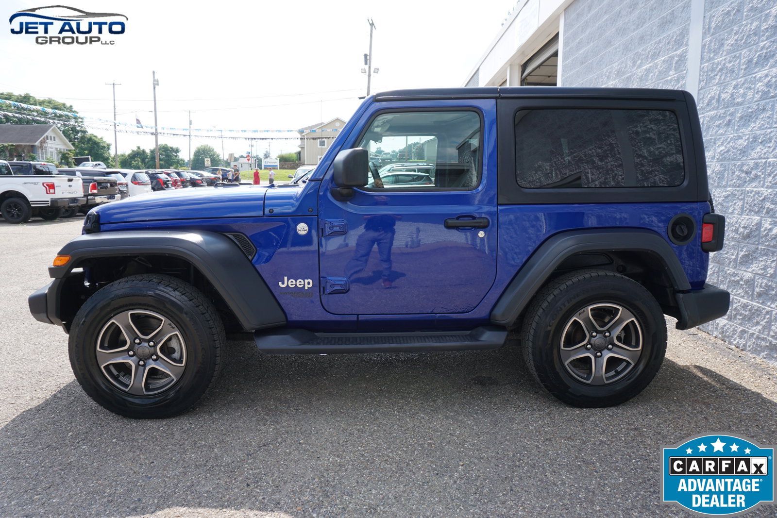 Used 2018 Jeep Wrangler Sport AWD/4WD image 4