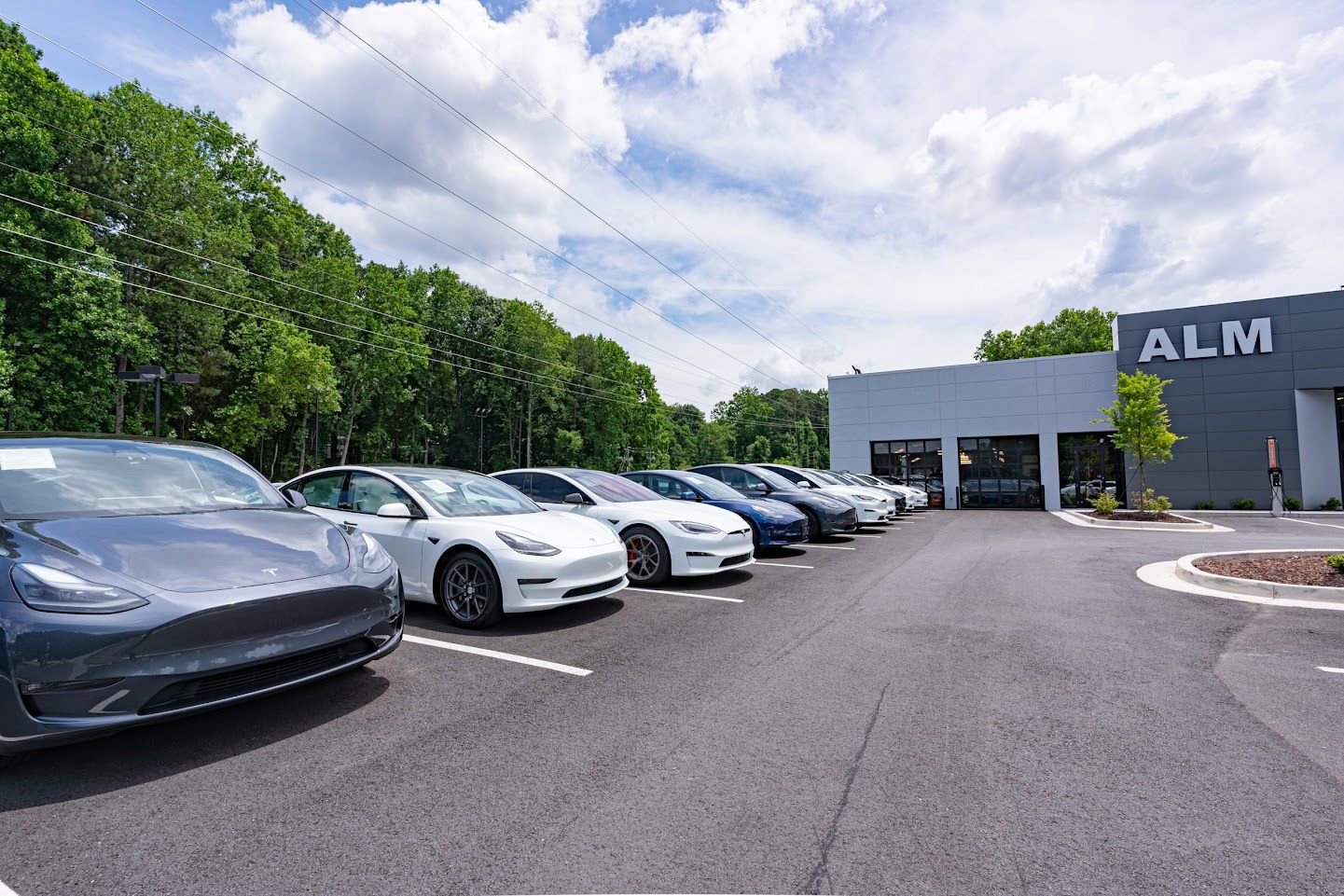 Used 2024 Jeep Wrangler Unlimited Sahara image 55