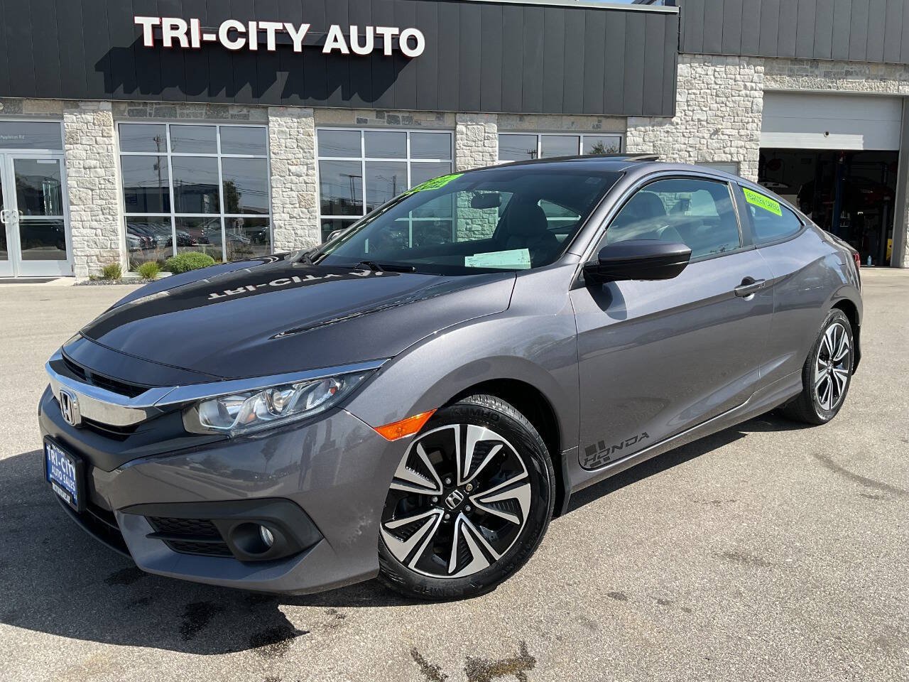 Used 2017 Honda Civic EX-T image 1