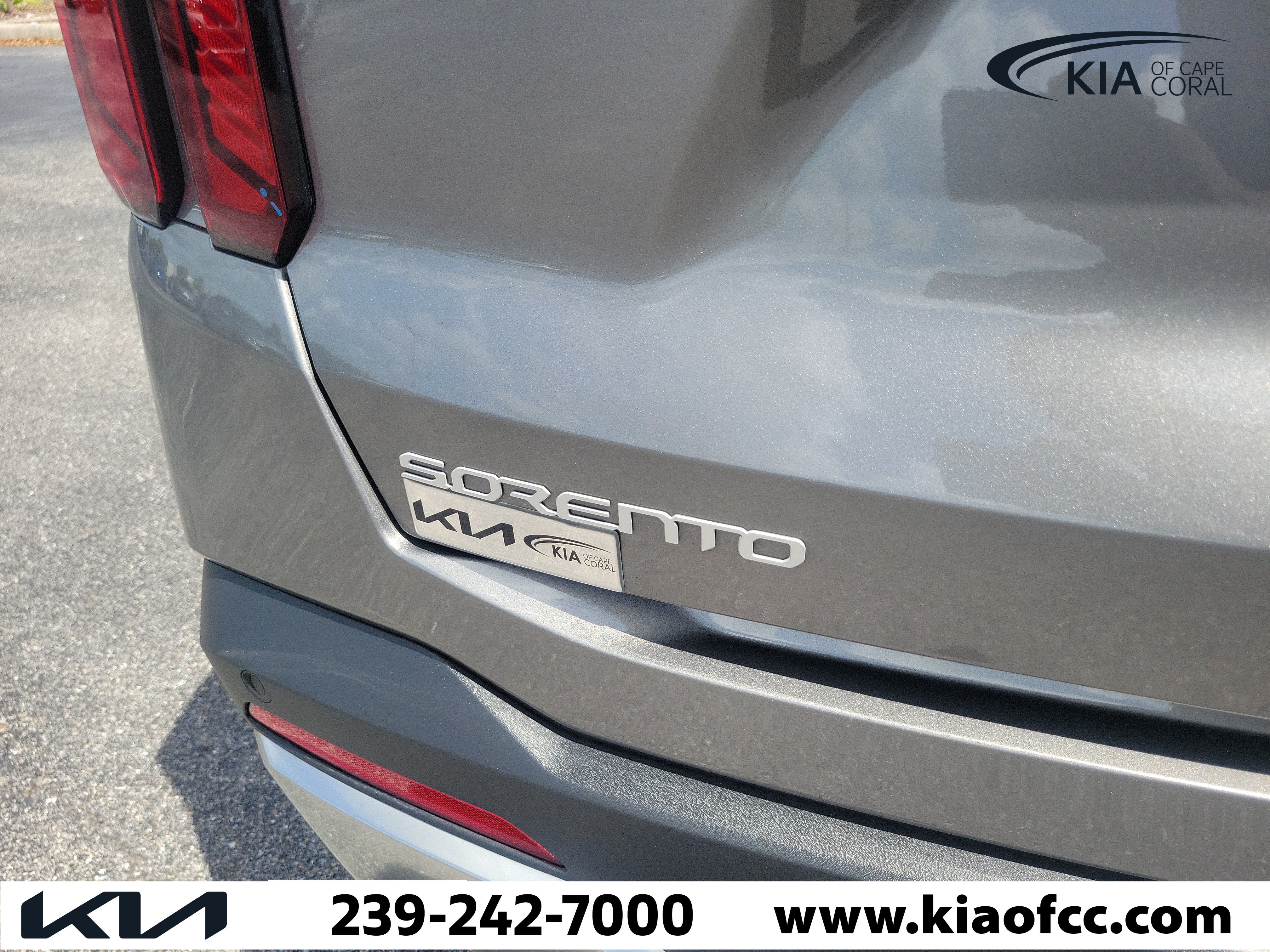 Certified 2026 Kia Sorento EX FWD image 12