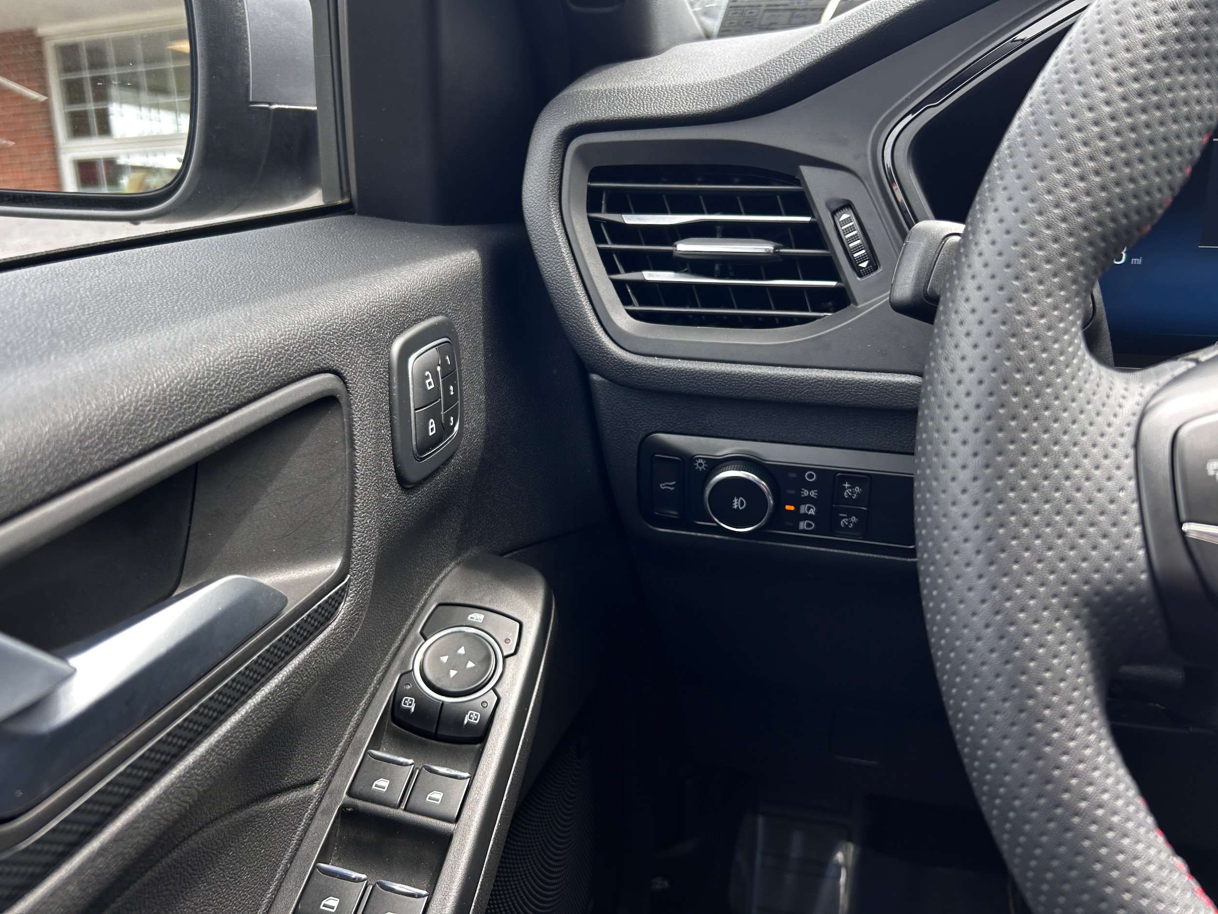 Used 2023 Ford Escape ST-Line Elite w/ Premium Technology Package AWD/4WD image 42