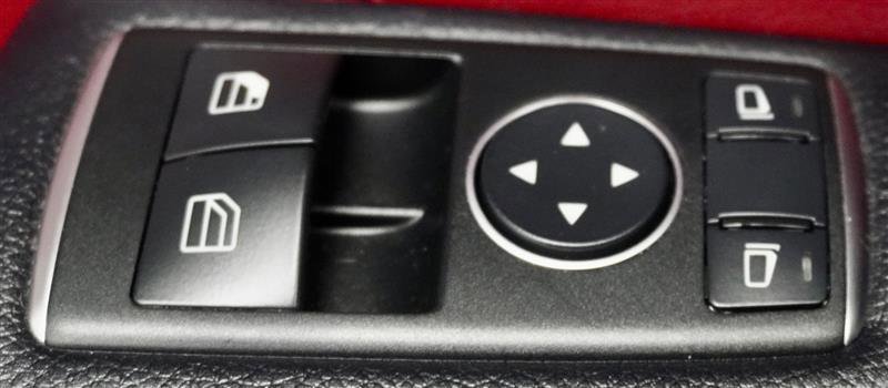 Used 2015 Mercedes-Benz C 350 4MATIC Coupe image 36