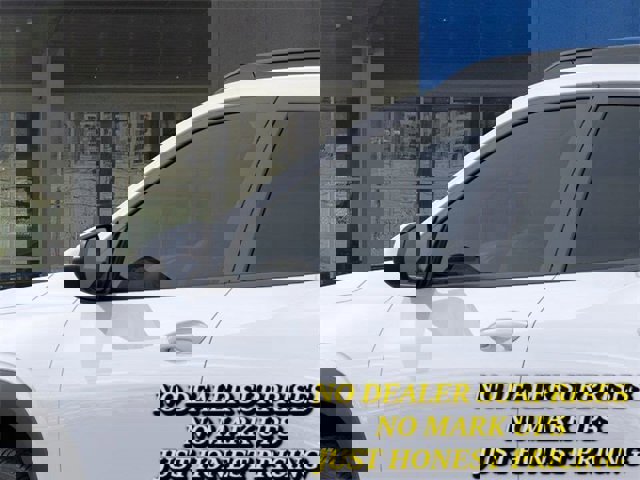 New 2026 Chevrolet Trax LT image 12