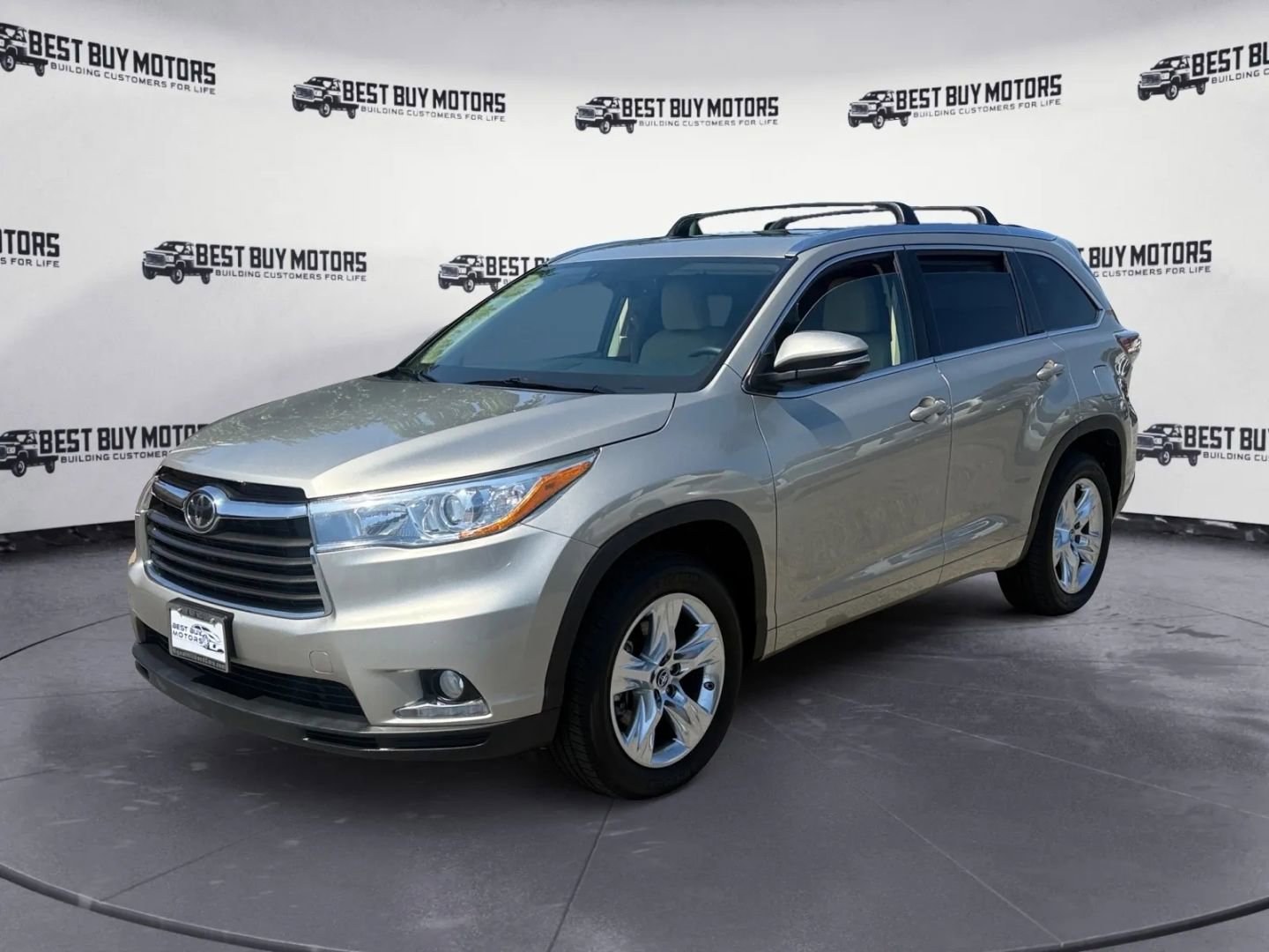 Used 2016 Toyota Highlander Limited image 3