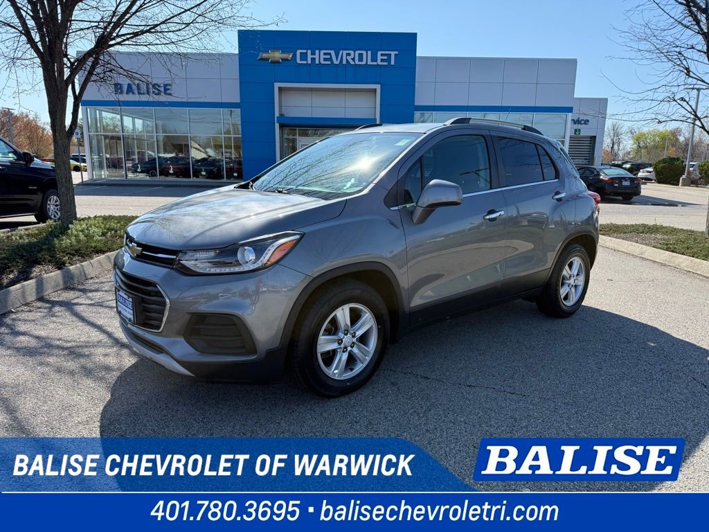 Used 2020 Chevrolet Trax LT w/ LT Convenience Package FWD image 1