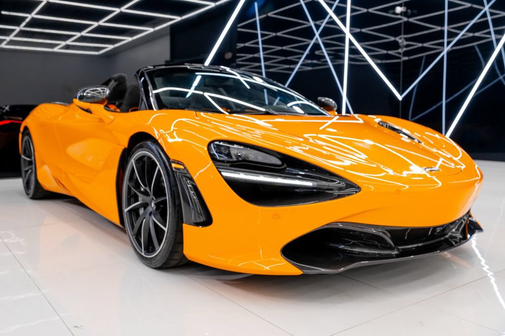 Used 2020 McLaren 720S Spider RWD image 6