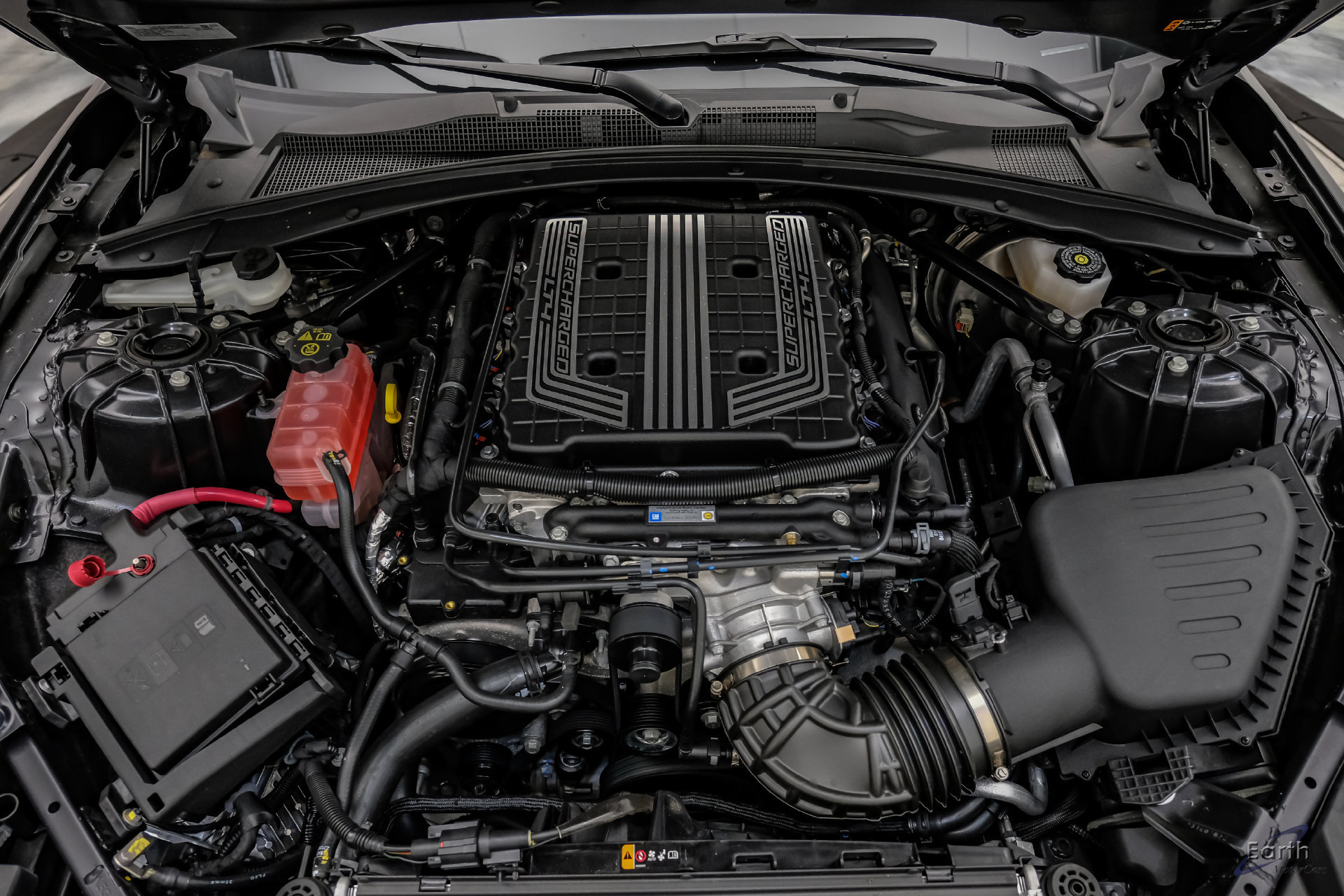 Used 2024 Chevrolet Camaro ZL1 RWD image 3