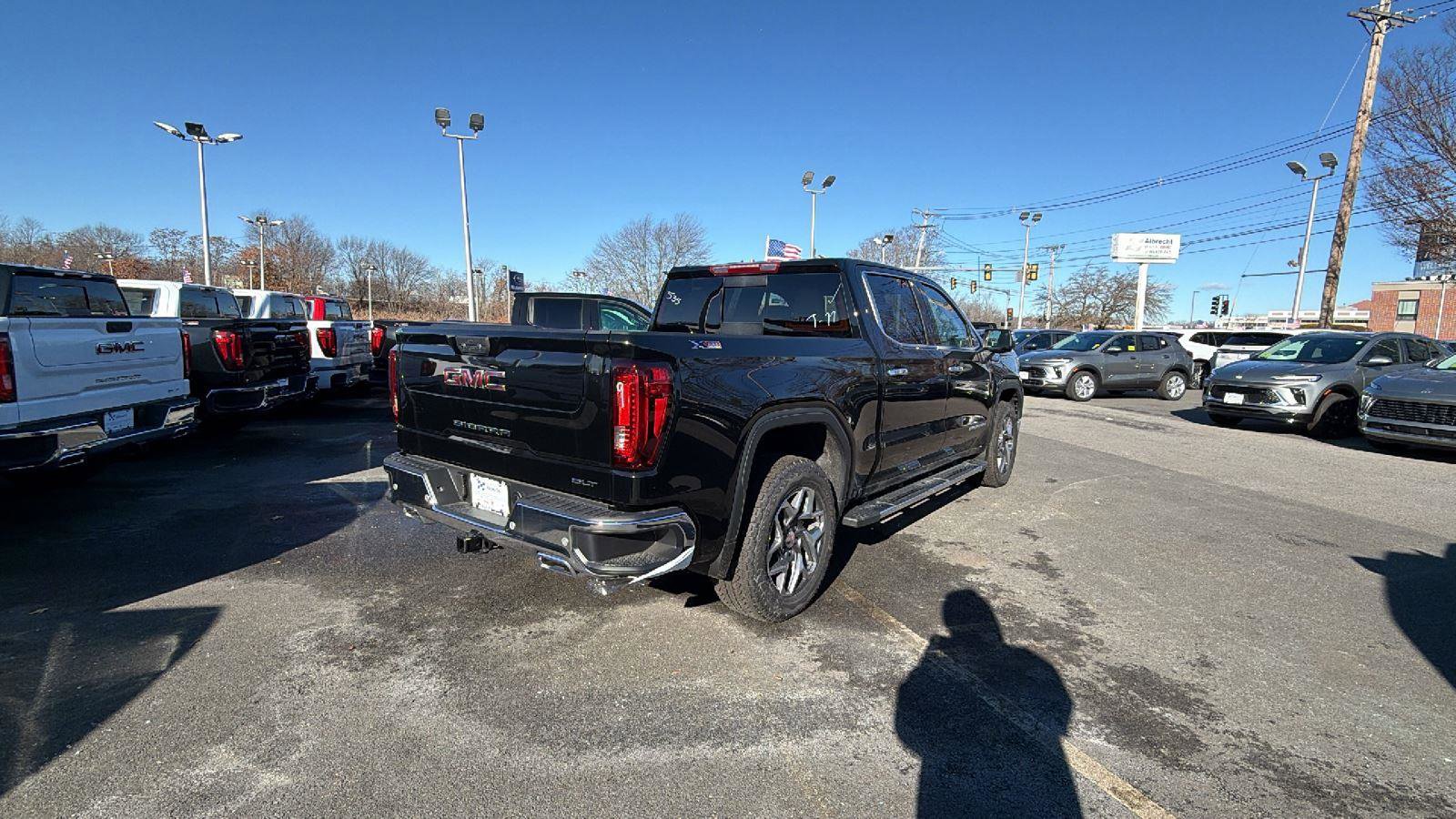 New 2026 GMC Sierra 1500 SLT w/ SLT Premium Package image 7