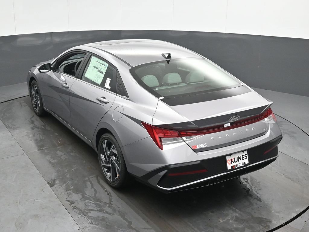 New 2026 Hyundai Elantra Limited w/ Cargo Package image 43