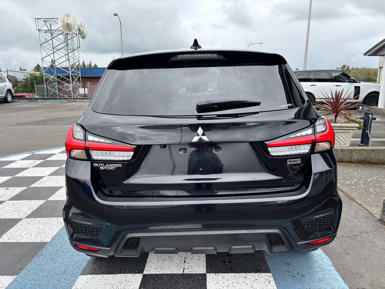 Used 2025 Mitsubishi Outlander Sport ES AWD/4WD image 4