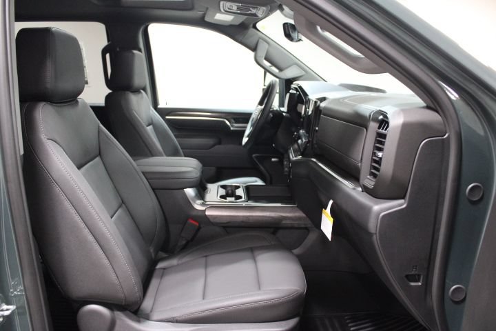 New 2026 Chevrolet Silverado 2500 LTZ w/ Trail Boss Package AWD/4WD image 27