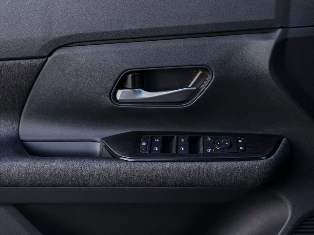 New 2026 Nissan Kicks SV image 24