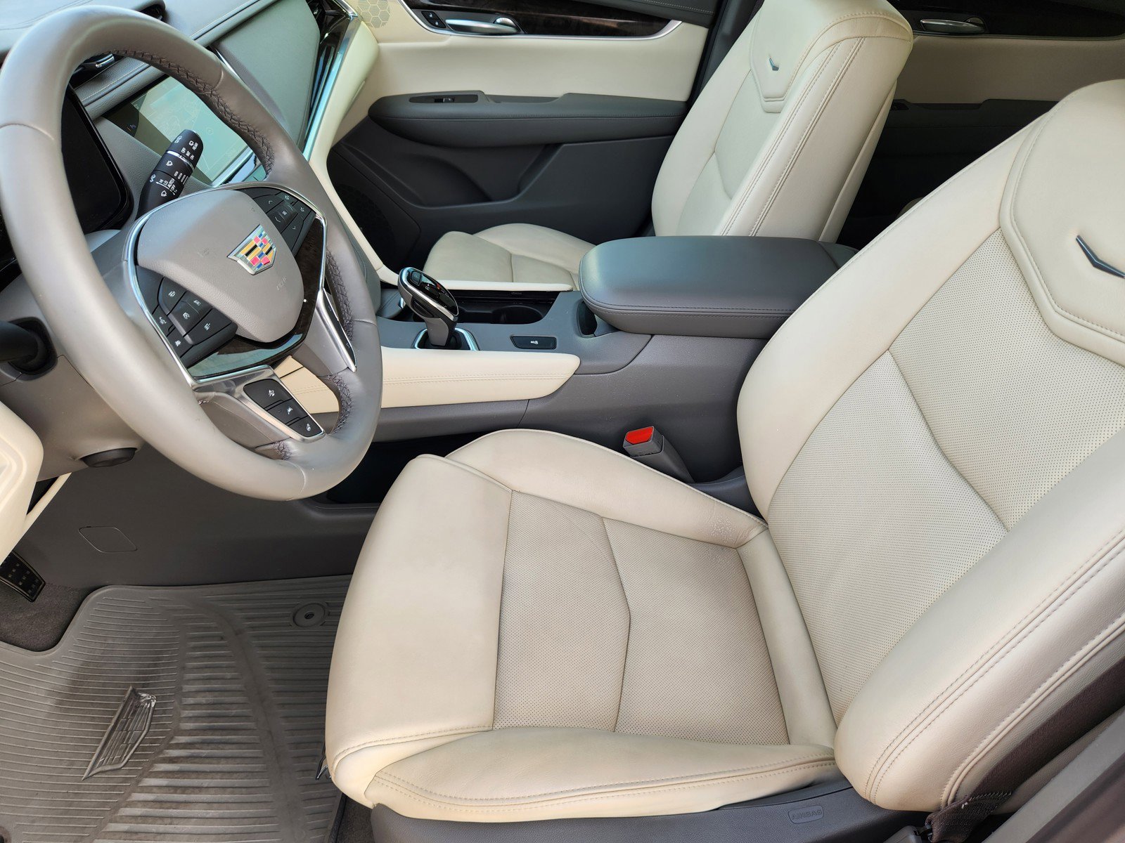 Used 2019 Cadillac XT5 Luxury FWD image 11