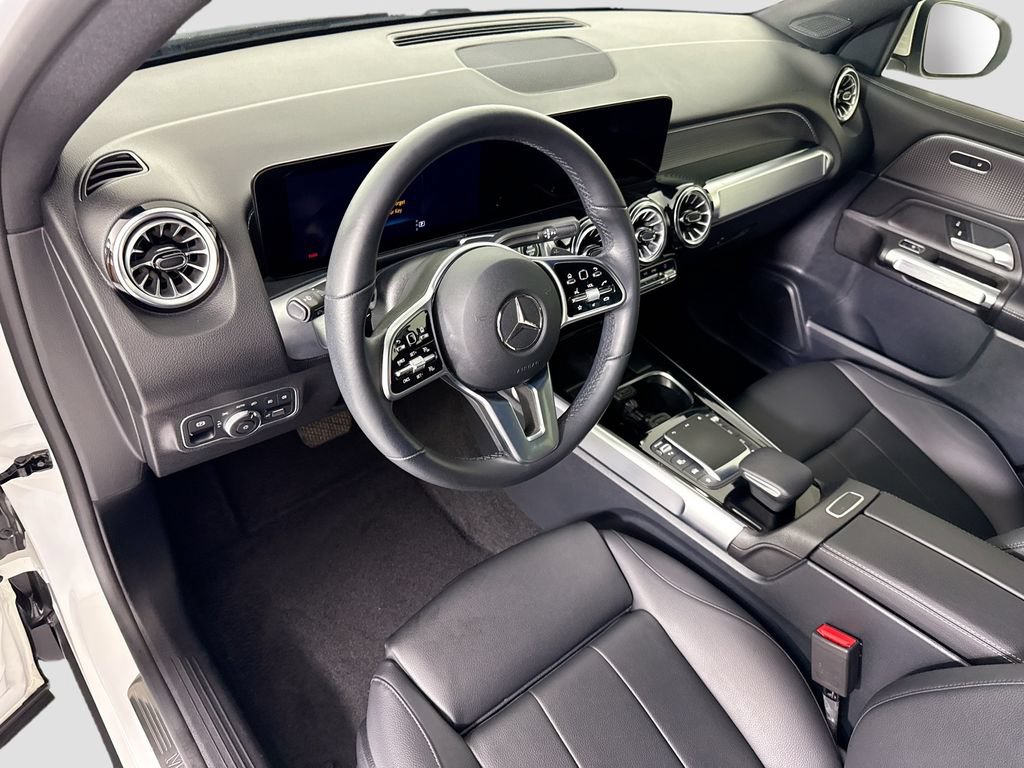 Certified 2022 Mercedes-Benz GLB 250 4MATIC image 9