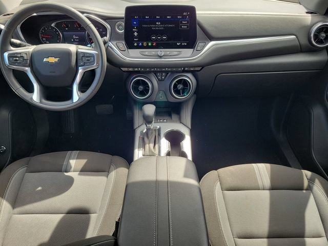 Used 2023 Chevrolet Blazer LT w/ Convenience Package FWD image 11