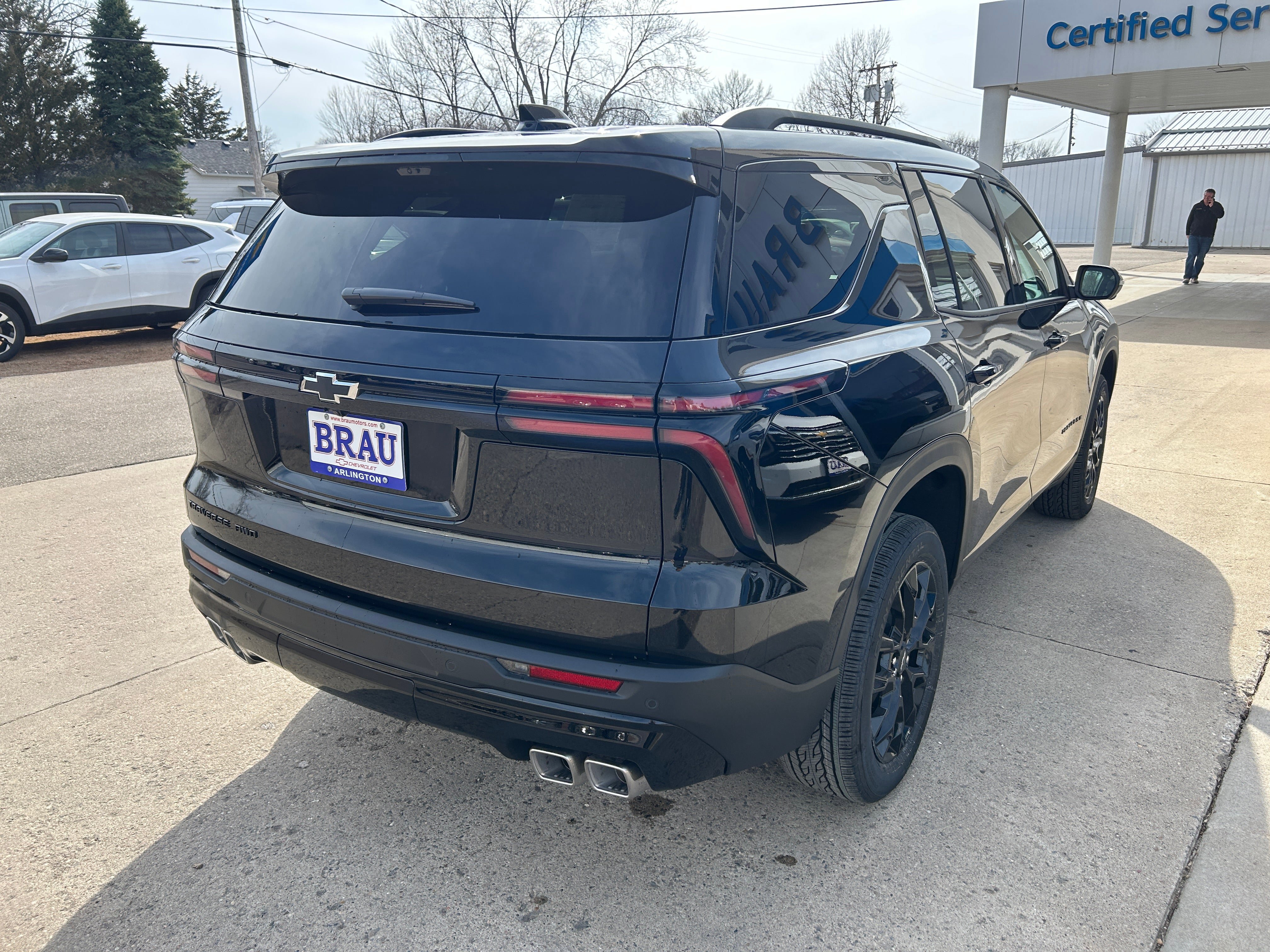 New 2026 Chevrolet Traverse LT w/ Midnight/Sport Edition AWD/4WD image 6