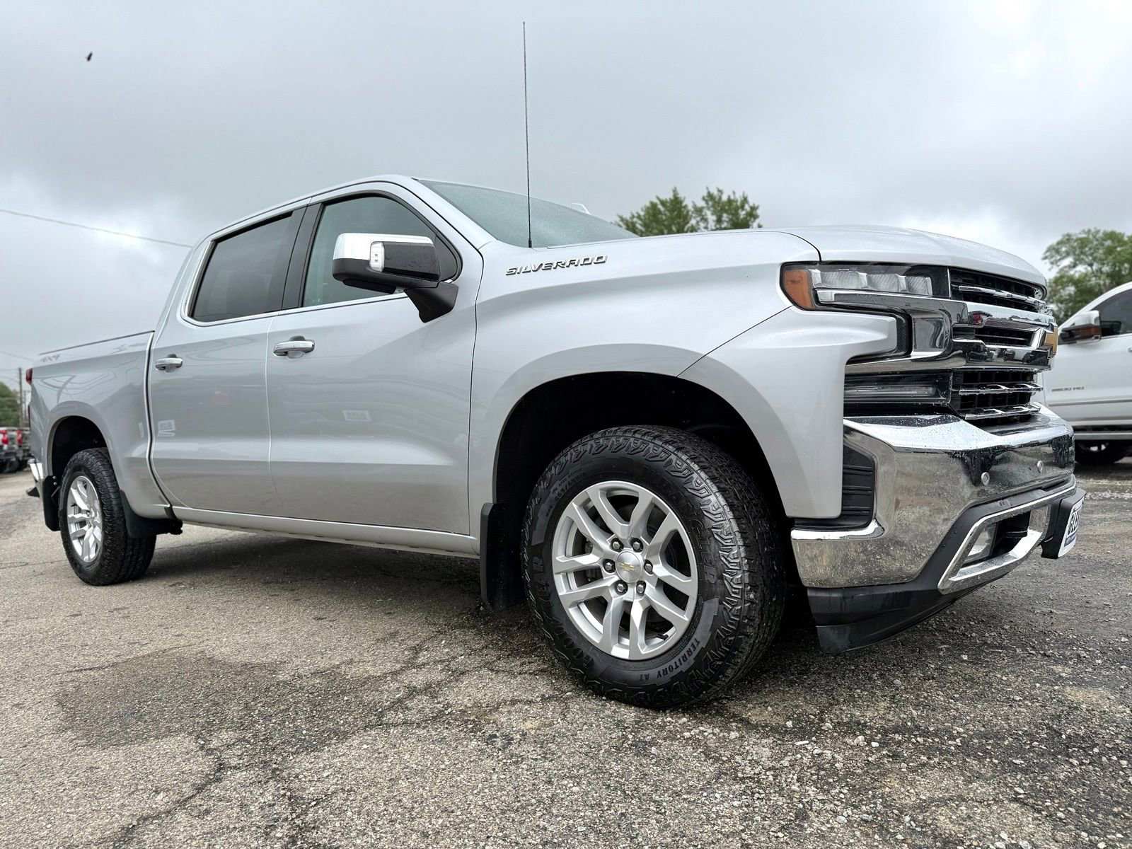 Used 2020 Chevrolet Silverado 1500 LTZ w/ LTZ Plus Package AWD/4WD image 7