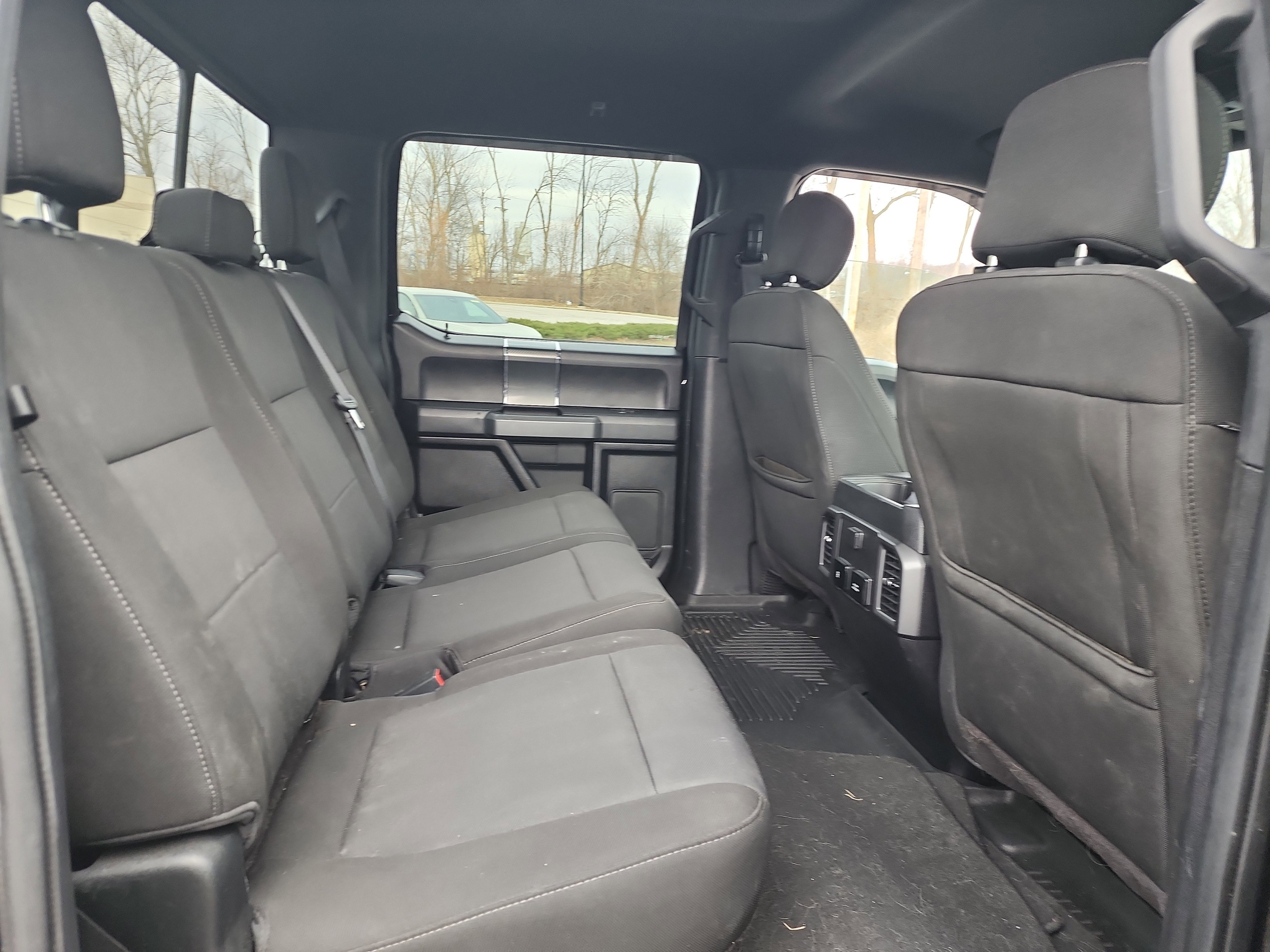 Used 2018 Ford F150 XLT w/ Equipment Group 302A Luxury image 10