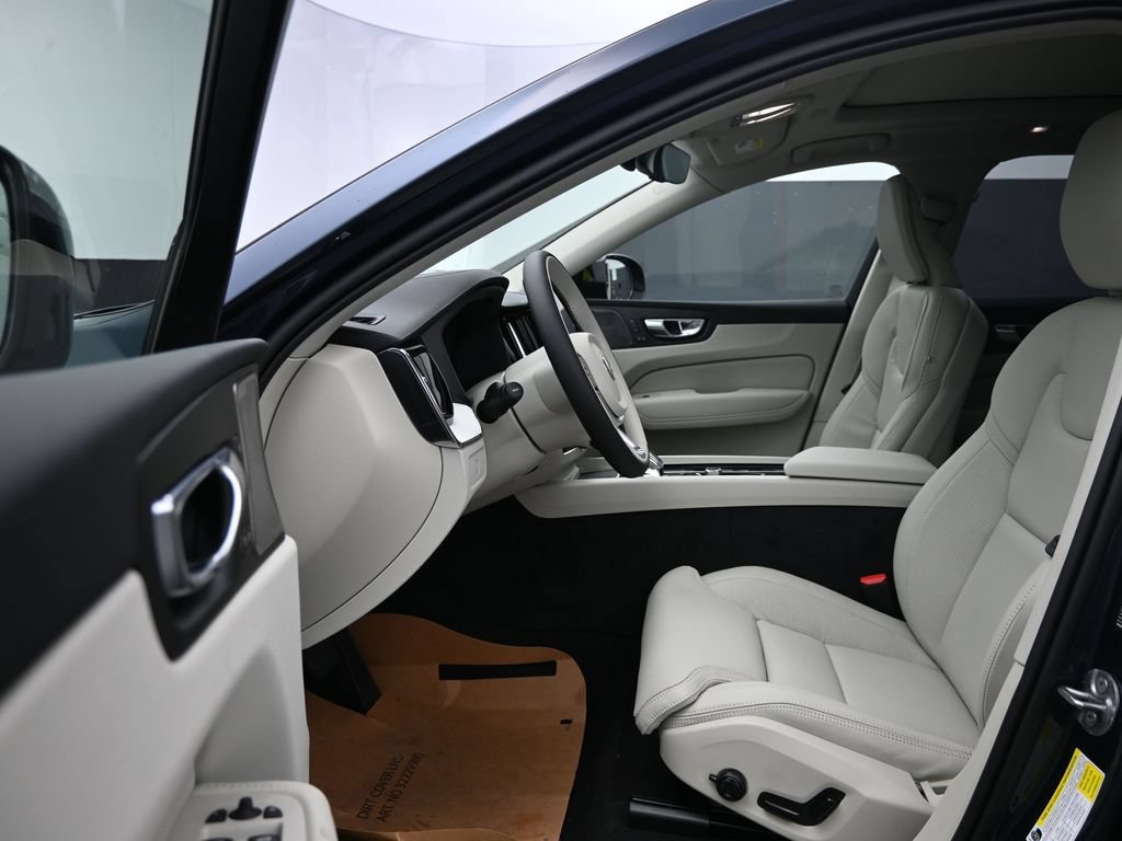 New 2026 Volvo XC60 B5 Ultra w/ Protection Package Premier AWD/4WD image 11