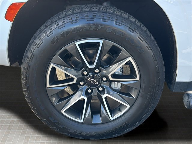 Used 2021 Chevrolet Suburban Z71 w/ Rear Media and Nav Package image 46