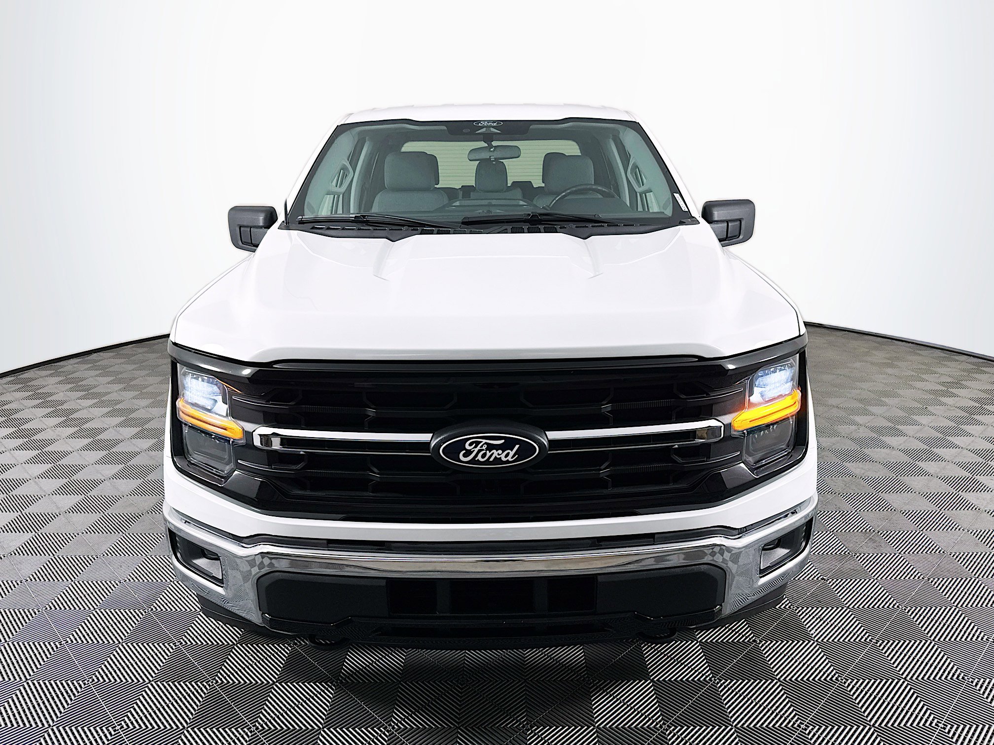 Used 2025 Ford F150 XLT w/ Equipment Group 301A Standard image 2