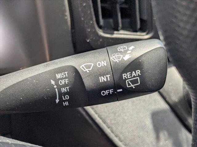 Used 2016 Toyota RAV4 LE AWD/4WD image 7