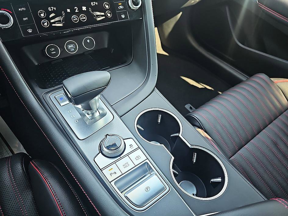 Used 2025 Genesis G70 3.3T Advanced RWD image 26