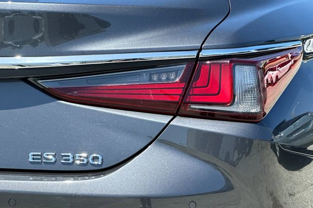 Used 2025 Lexus ES 350 w/ Premium Package FWD image 33